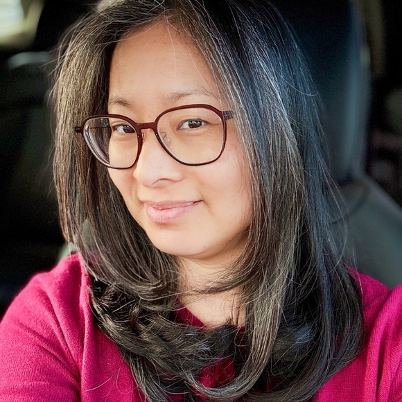 Meet your Posher, Alexis - Picture 1 of 1